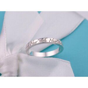 Tiffany & Co. New York Notes Narrow Band Ring in Silver Size 5